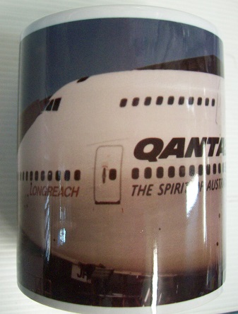 QANTAS COFFEE MUG (A)