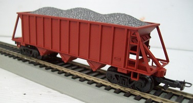 HO COAL HOPPER WITH COAL LOAD 2093
