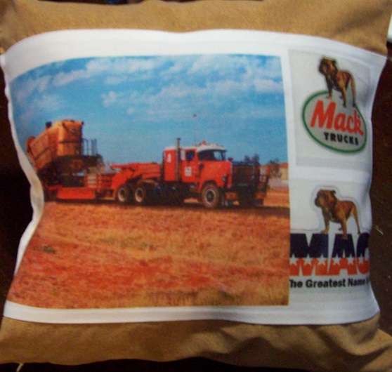 HEAVY HAUL MACK SUOER LINER CUSHION COVER 40cm x 40cm